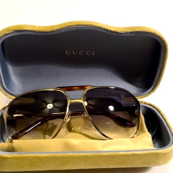GUCCI AVIATOR SUNGLASSES W/CASE - Picture 4 of 4